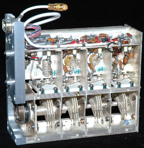 UHFパワーアンプユニット,4CX250F UHF パワーアンプユニット,RF電力増幅器(250MHz〜500MHz連続可変),UHFリニアアンプ