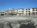 東門前小学校